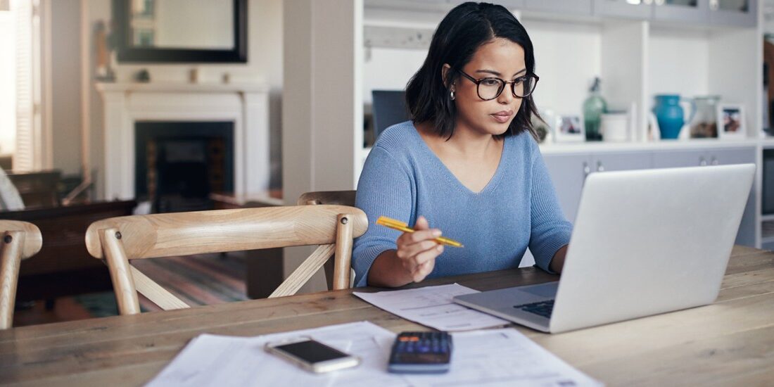 Managing the performance of a remote working team